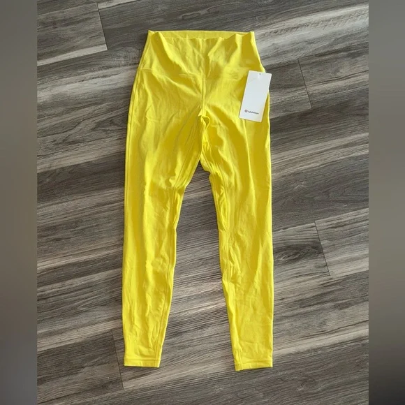 NWT Lululemon Athletica Yellow Align HR Pant 28" - Picture 2 of 4